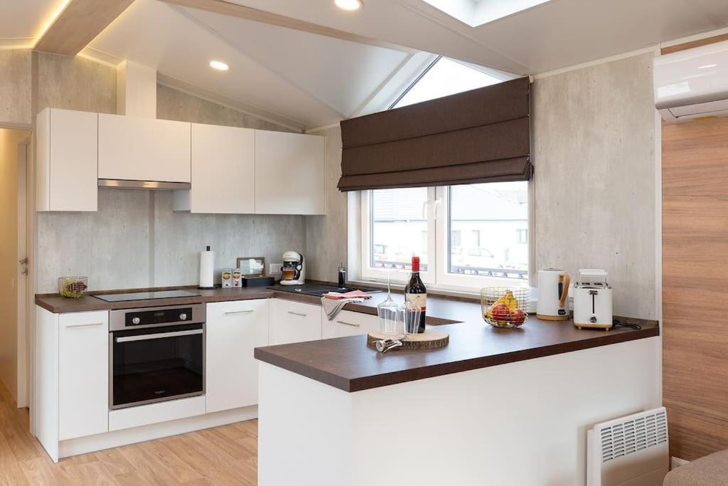 Gemuetliches, Voll Ausgestattes Tiny House Apartment Vilseck Bagian luar foto